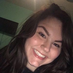 Meet your Posher, Tabatha